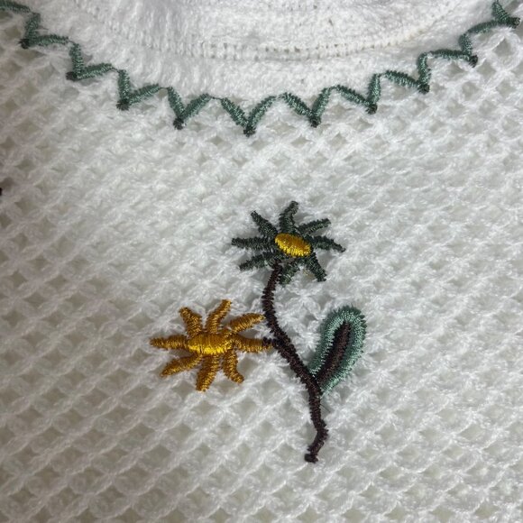 Rebellion Crochet Crop Top Womens Large White New Floral Embroidery - Picture 6 of 9